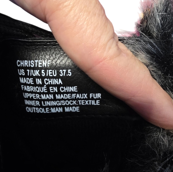 Women's Black Fur-Lined Winter Boots Size 7 - Picture 6 of 6